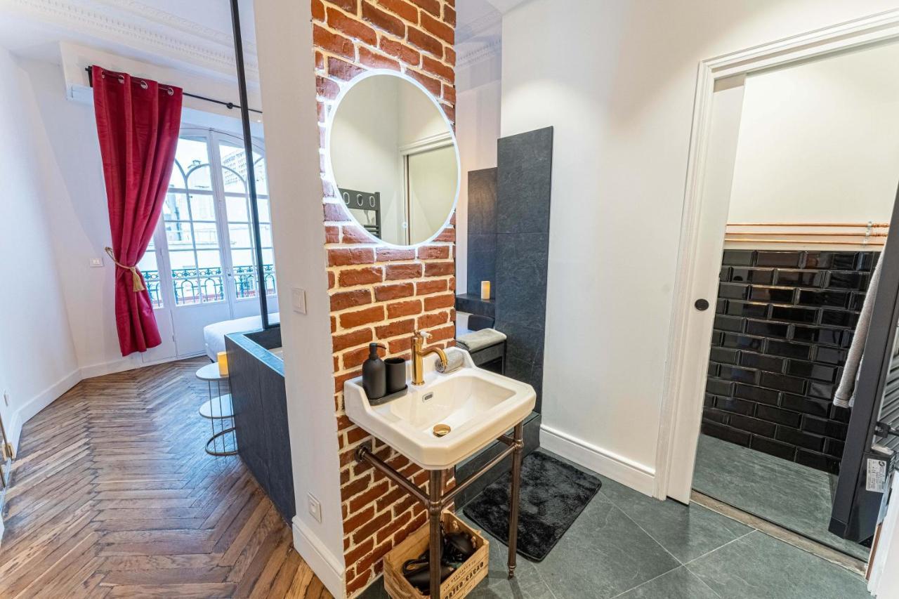 Jacuzzi-Nice Quartier Des Musiciens-Loft Luaran gambar